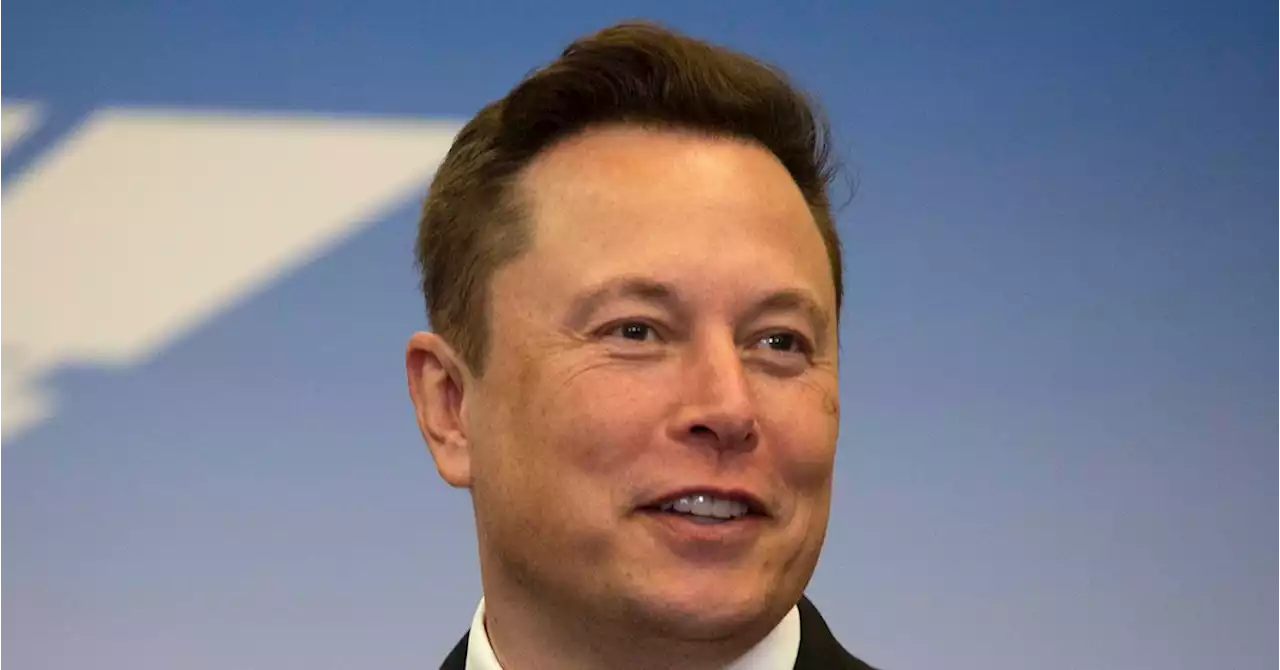 Elon Musk Officially Buys Twitter for $44 Billion - E! Online