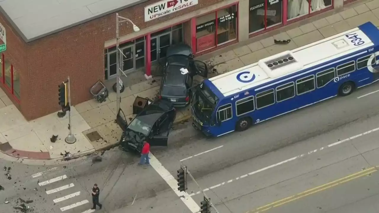 Chicago woman dies in Broadview crash involving PACE bus