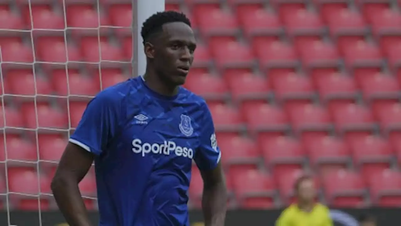 ¿Se va o se queda Yerry Mina en Everton?