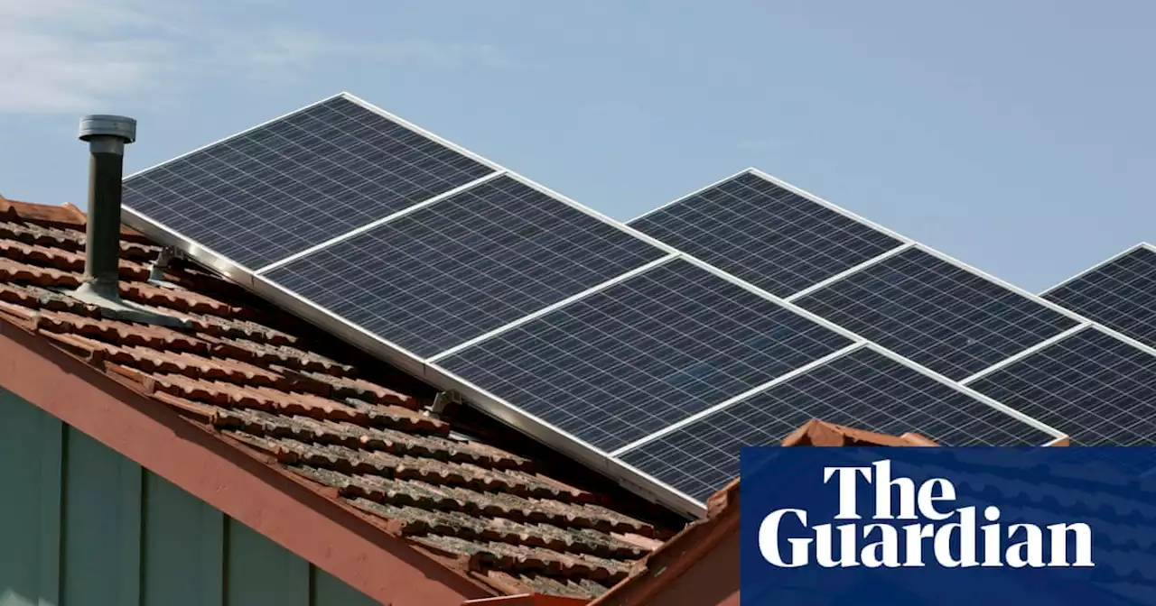 Victoria expands rebates to allow both solar panels and hot water systems