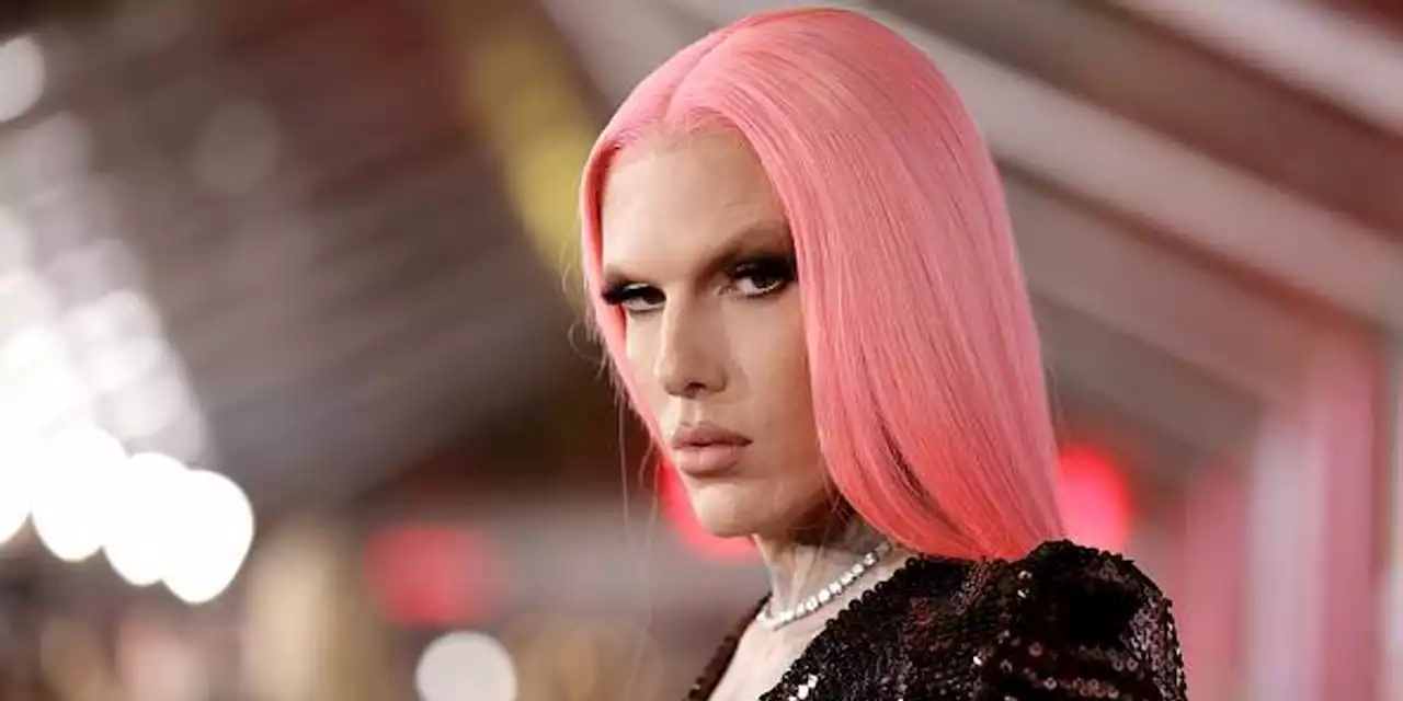 Jeffree Star helped design a pink gun and people are confused