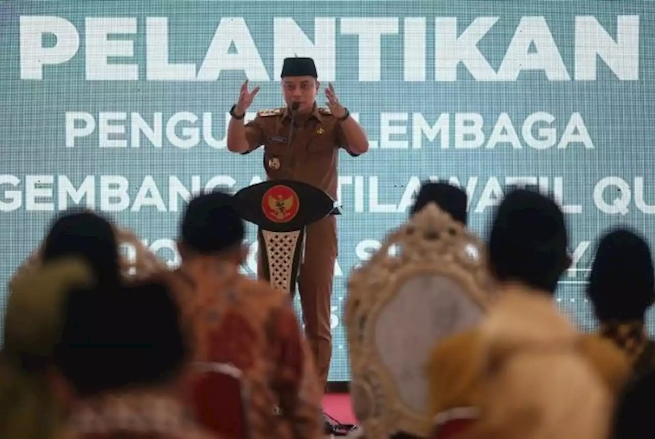 Wali Kota Eri Ingin Kembalikan Marwah Surabaya Sebagai Kota Santri