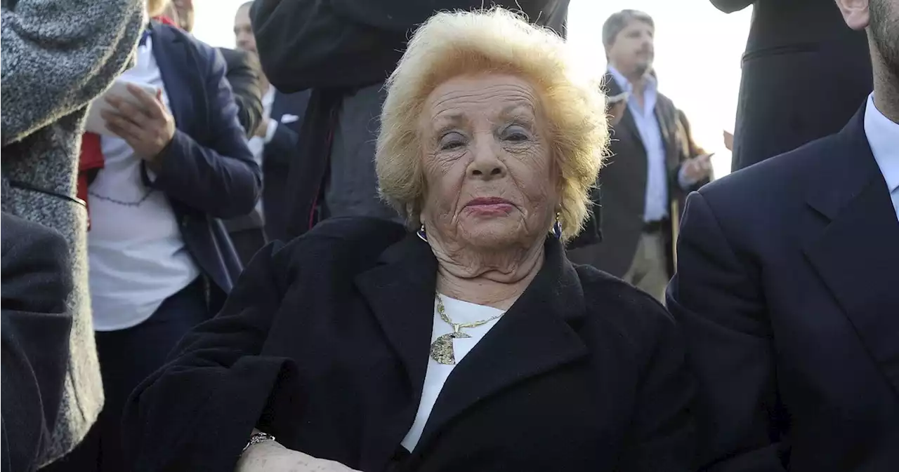 Assunta Almirante muore a 100 anni, la 'Donna' dell'Msi: Giorgio, la destra e il 'tradimento'di Fini