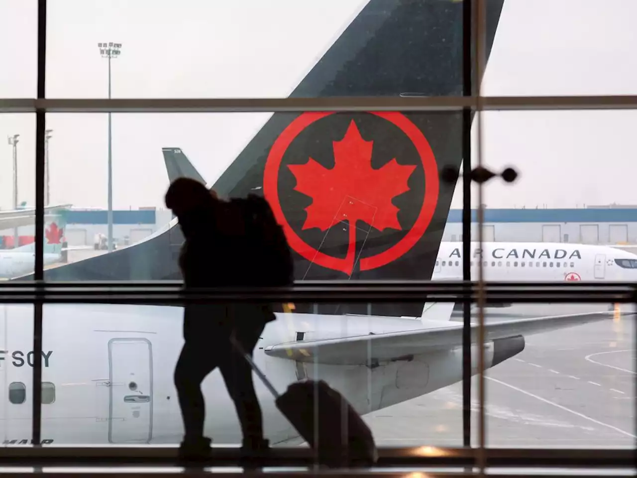 Air Canada struggles to achieve altitude as fuel costs rise