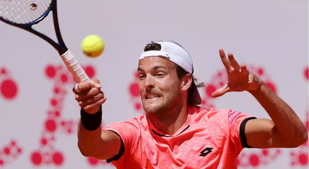 Estoril Open. João Sousa defronta Sebastián Báez