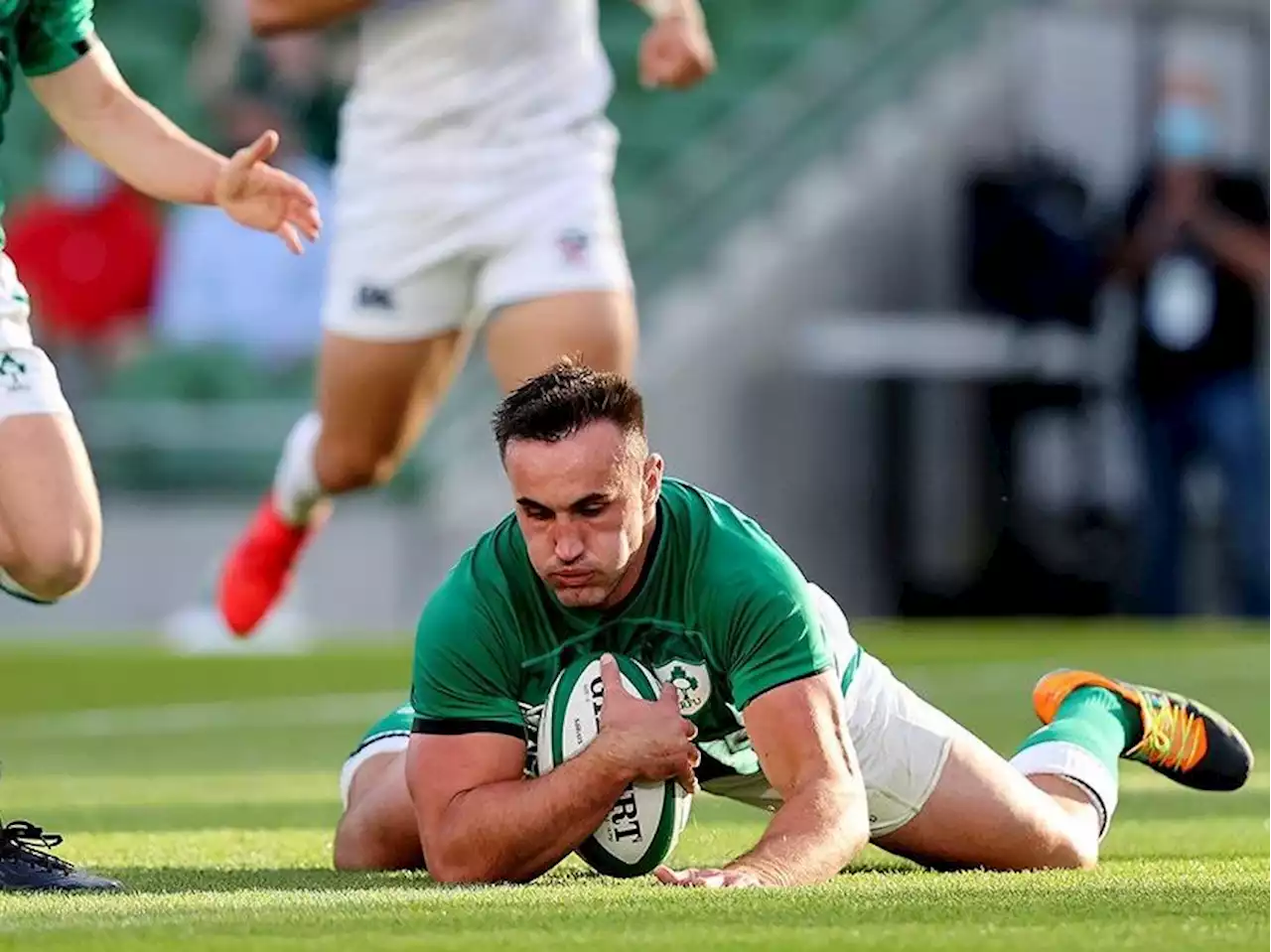 Hooker crisis worsens ahead of crunch clash