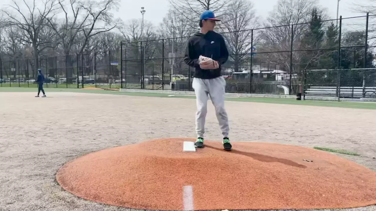 Mayor goes to bat for NYC high school baseball teams banned from playing home games