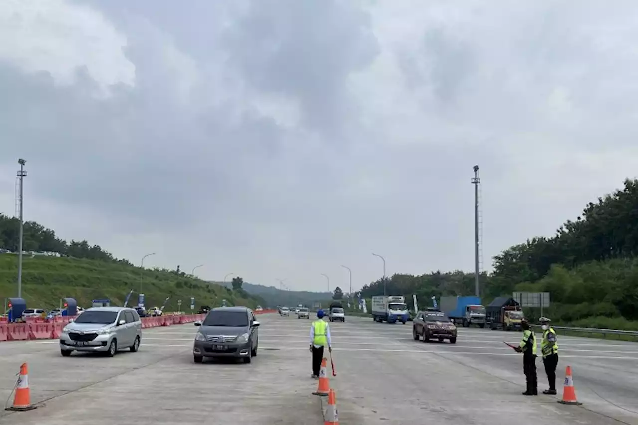 H-5 Lebaran, Tol Kalikangkung belum dipadati pemudik