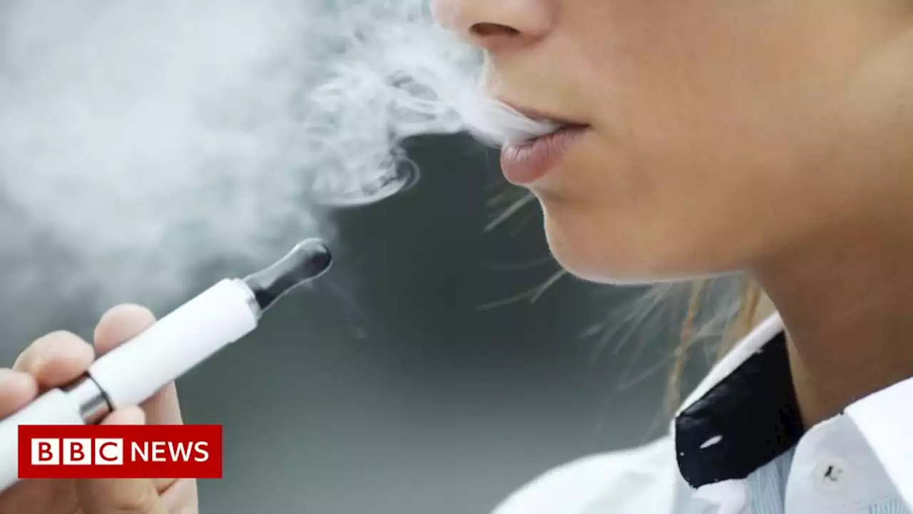 Carmarthenshire schools: Pupils' vaping and social media sparks fears