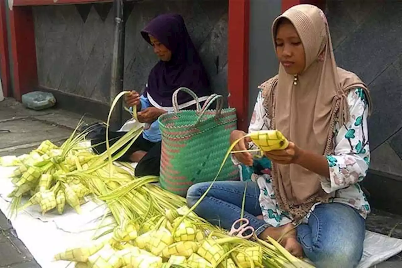 Resep Bikin Ketupat Lebaran yang Pulen dan Enak | Traveling - Bisnis.com