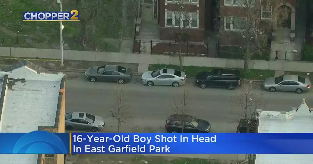 Teen in critical condition after shooting in West Garfield Park