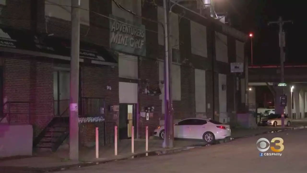 Police Searching For 5 Gunmen After Man Got Ambushed Outside Recording Studio In South Philadelphia