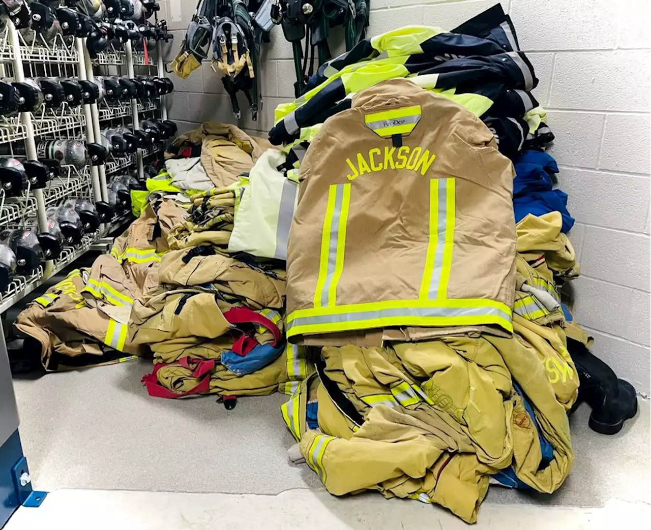 Stark County fire departments donates fire-fighting gear to Ukraine