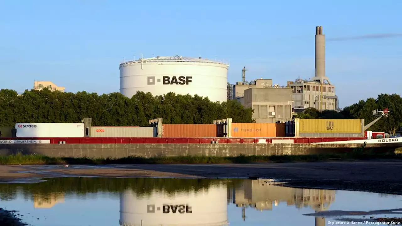 Немецкий концерн BASF уходит из России и Беларуси | DW | 27.04.2022