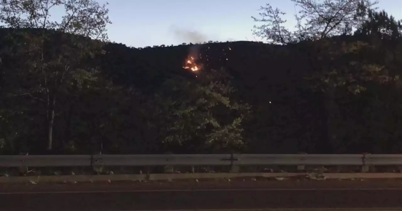 Fire crews battle morning flare up in Bisbee's Locklin Fire