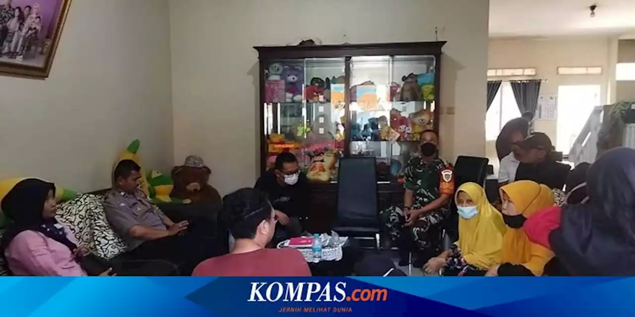 Tertipu Tabungan Paket Lebaran, Puluhan Ibu di Bandung Barat Geruduk Rumah Pengelola