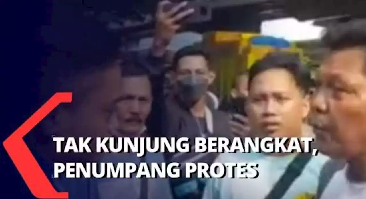 Lama Tunggu Giliran, Ratusan Calon Penumpang Kapal Penyebrangan Protes ke BPTD