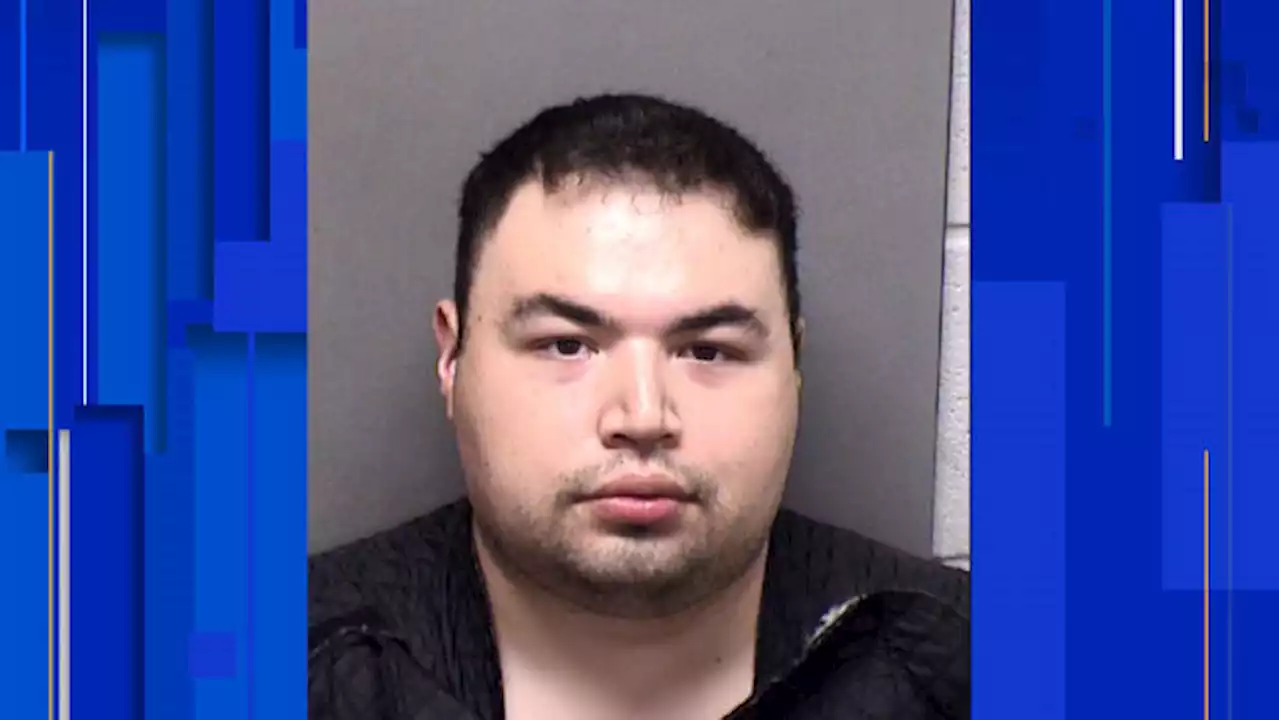 San Antonio man arrested for having child porn on Dropbox and email, records show