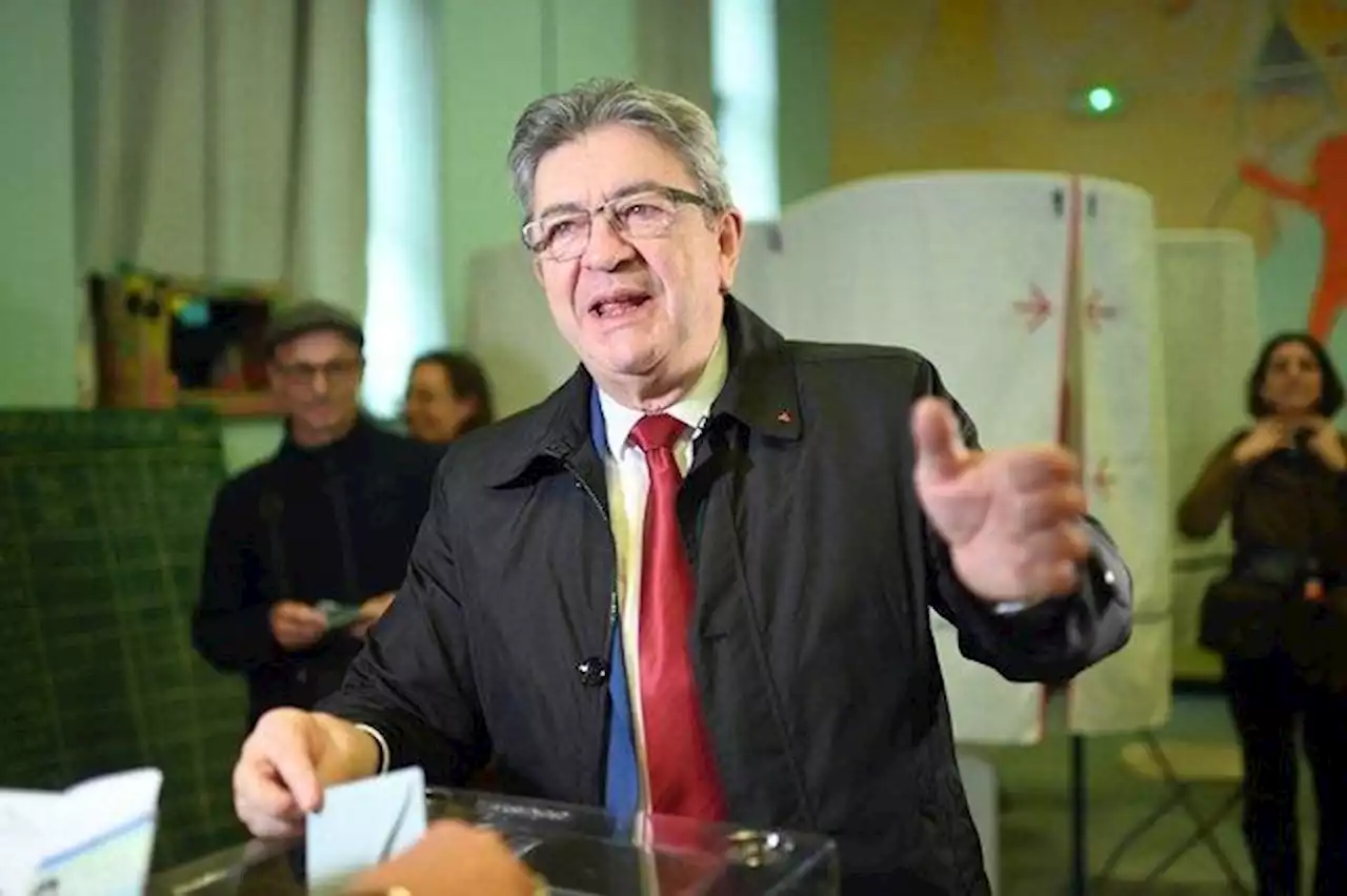 Législatives françaises: le parti de Jean-Luc Mélenchon ouvre des tractations historiques mais ardues avec le PS