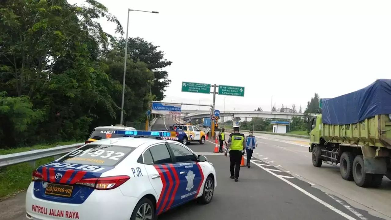 Urai Kepadatan Pemudik, Jalan Tol Layang MBZ Tutup Pagi Ini