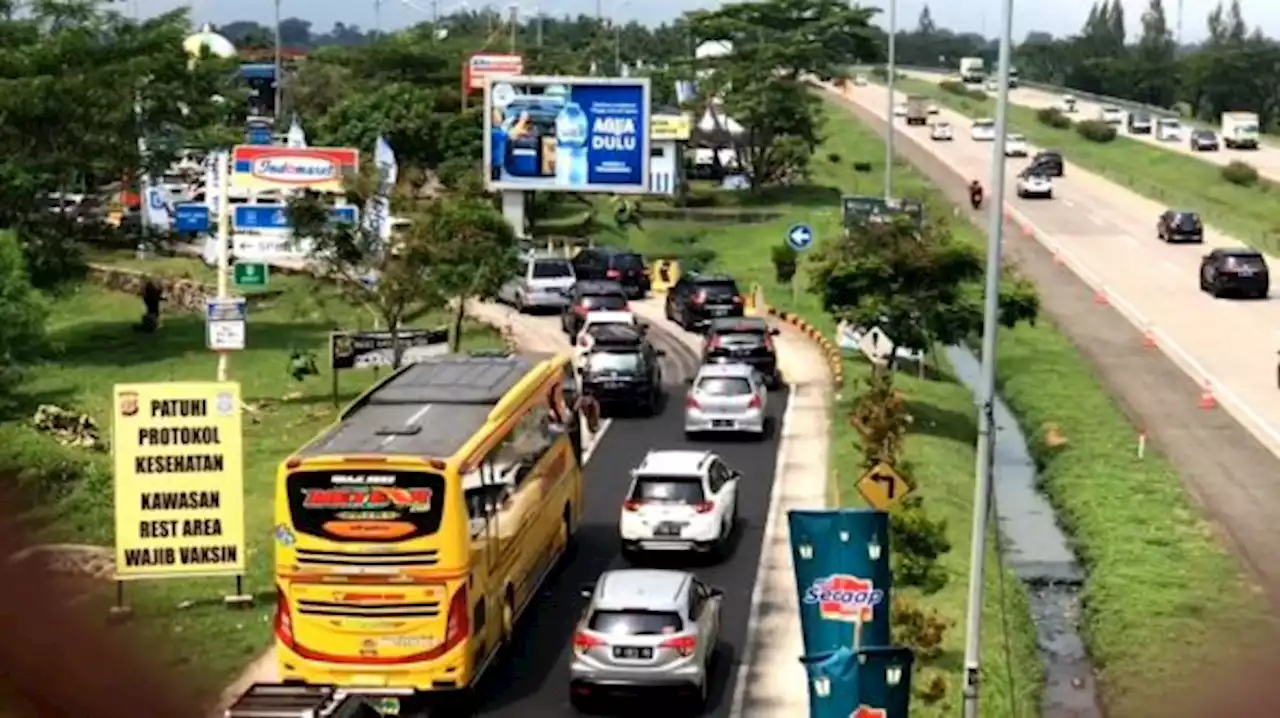 Rest Area Km 166 Tol Cipali Padat, Polisi Terapkan Sistem Buka-Tutup