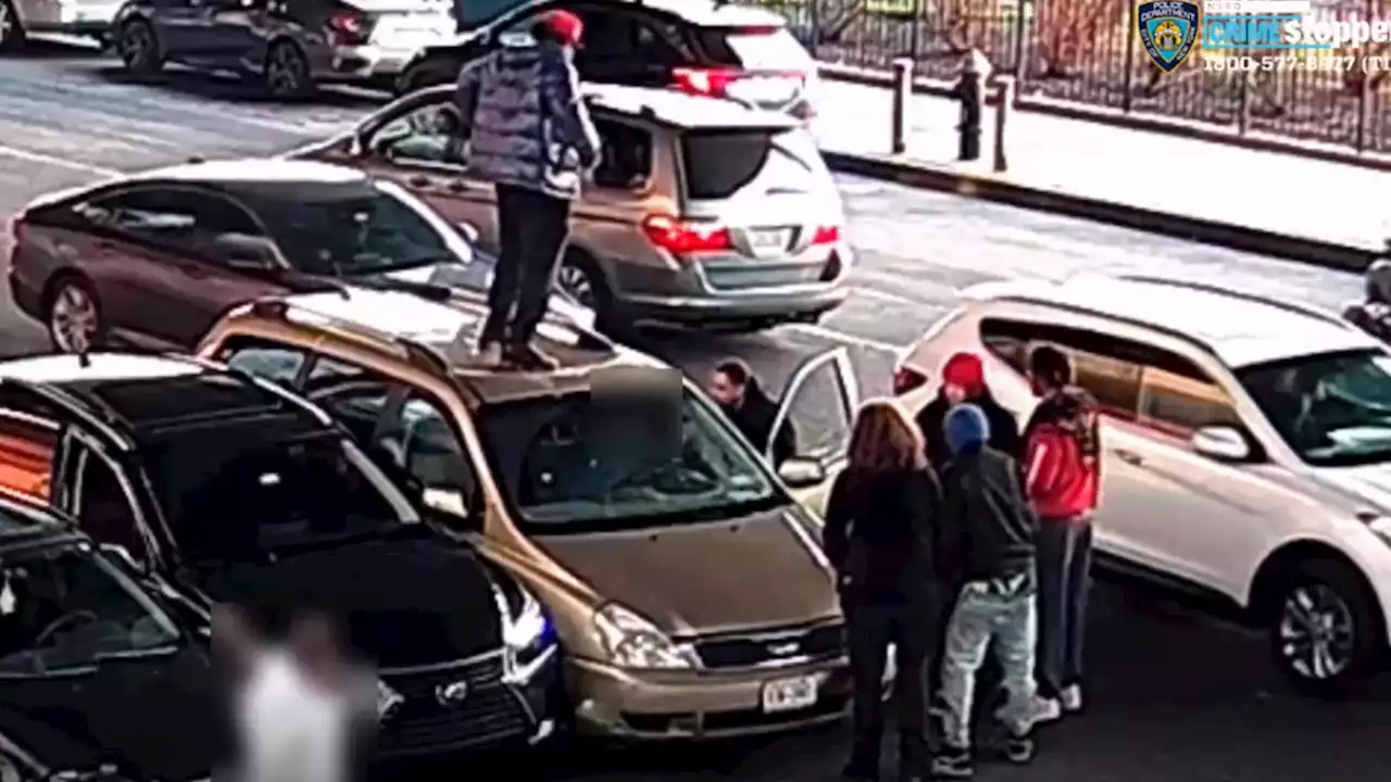 1 Arrested, 5 Wanted in NYC Mob Attack After SUVs Collide