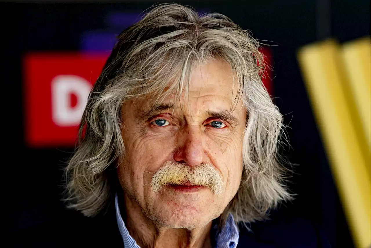 Geen excuses van Johan Derksen na verhaal over verkrachting met kaars: “Die stond tussen haar benen, niet gepenetreerd”