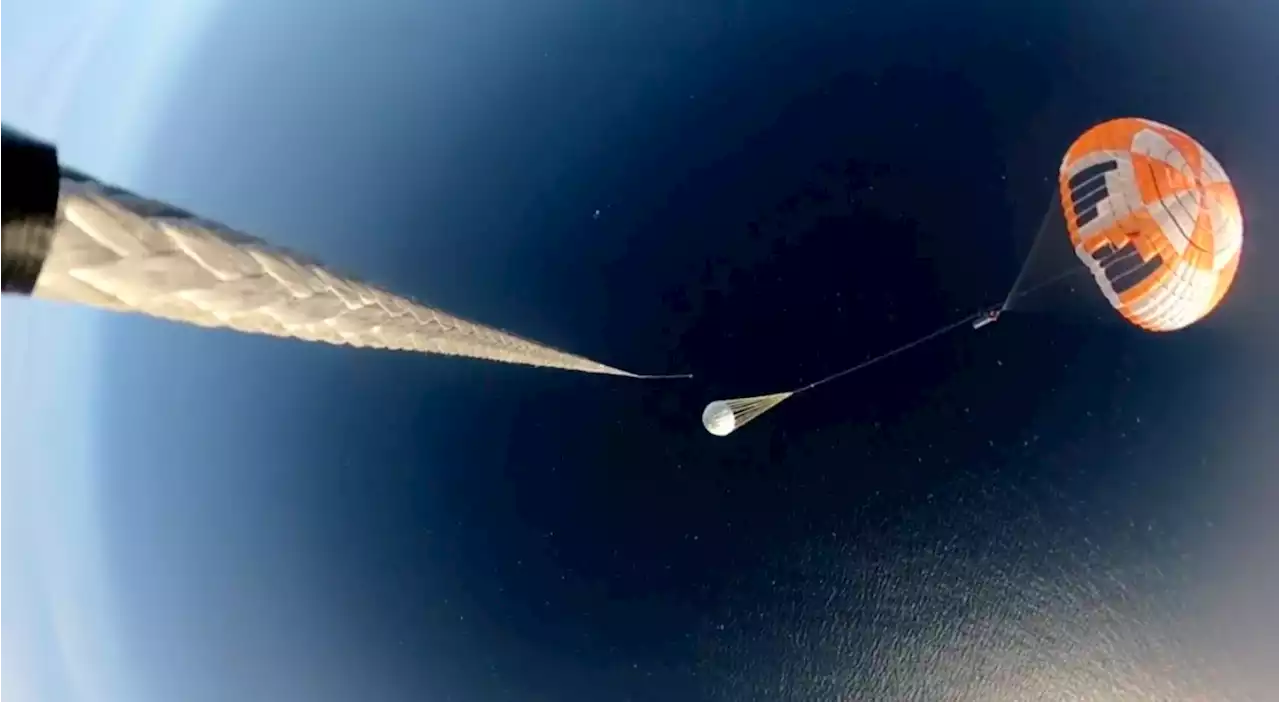 Rocket Lab catches dummy booster with a helicopter in dramatic new video