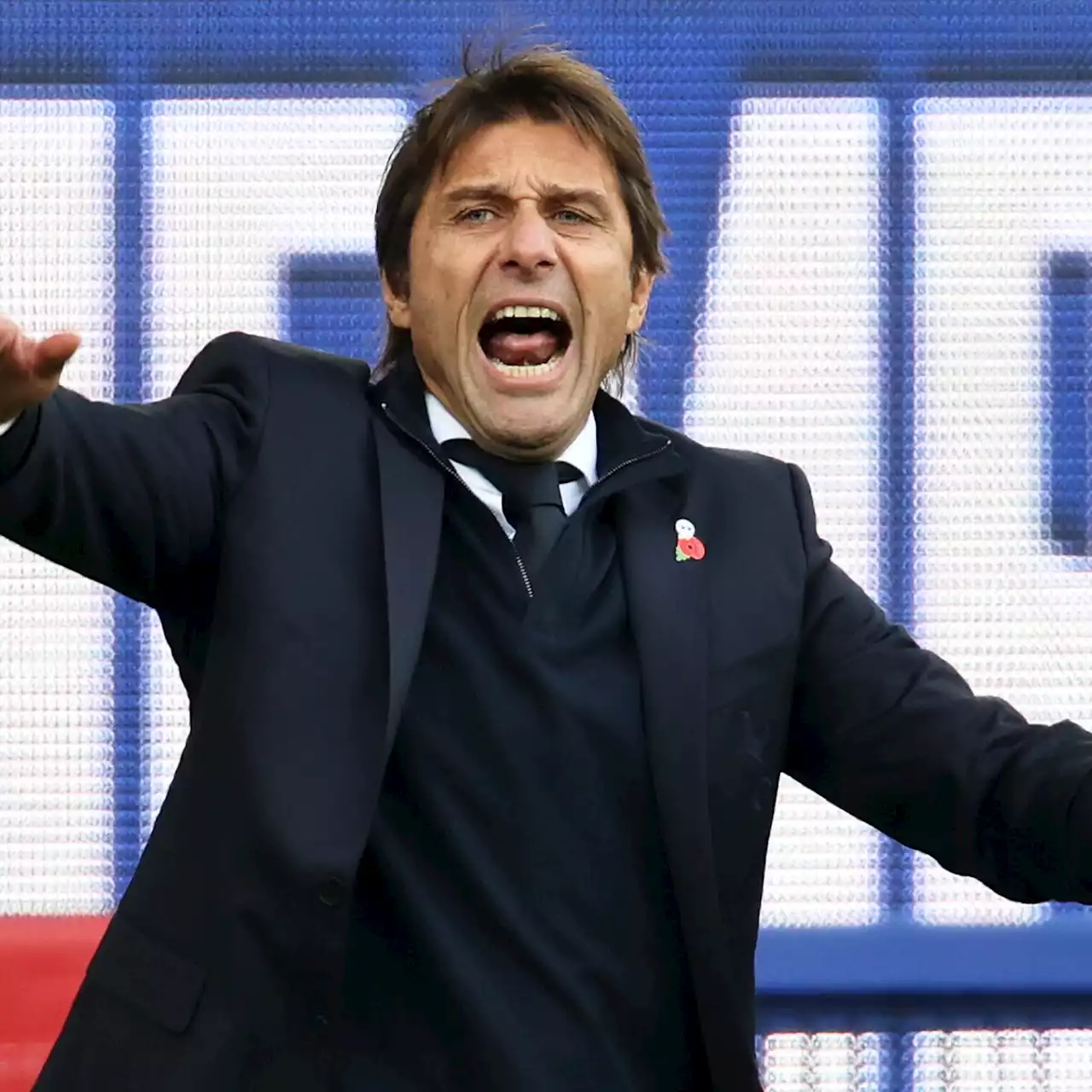 Conte-PSG, l&#39;entourage smentisce: &quot;Nessun contatto con nessuno&quot;