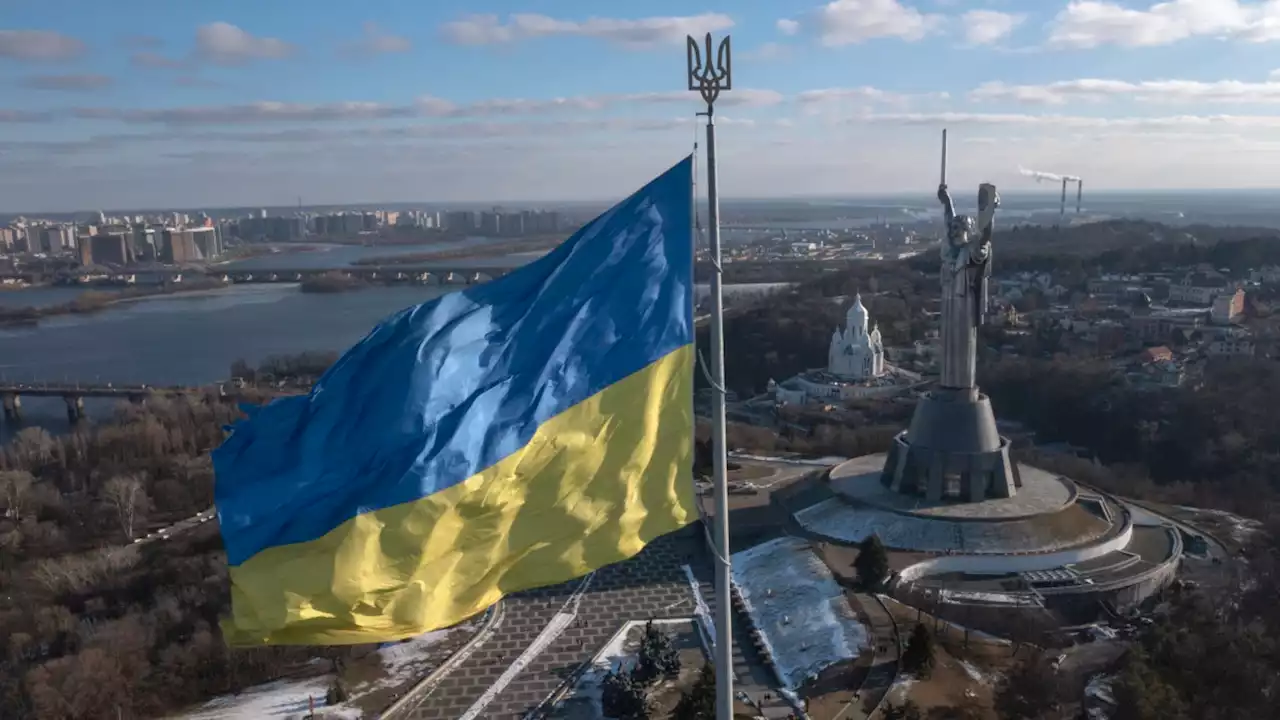 Kyiv Robohkan Monumen Persahabatan Rusia-Ukraina Era Soviet