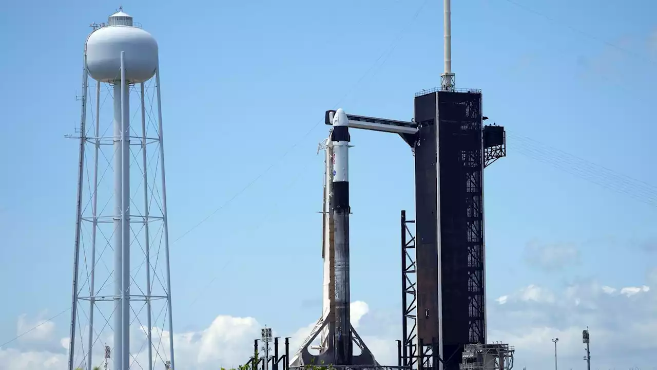 SpaceX launches 4 astronauts for NASA after private flight