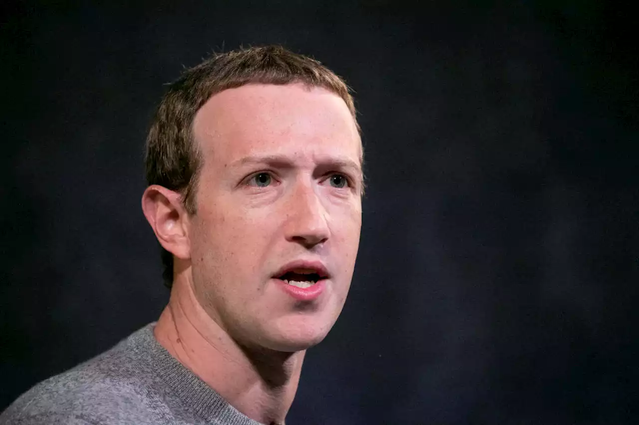 Apple says it’s not benefiting from privacy changes that burned Facebook
