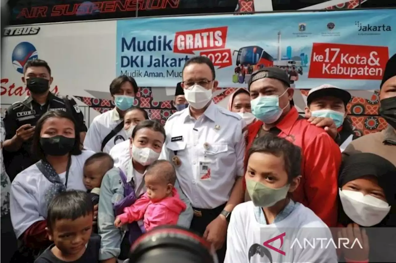 DPRD DKI kritisi adanya kaos 'Anies Presiden' saat mudik gratis