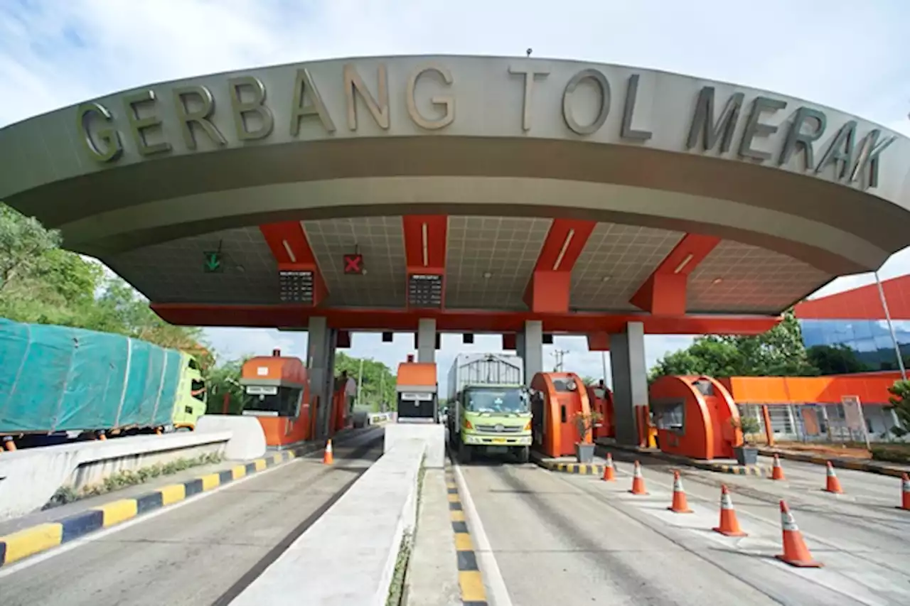 H-4 Lebaran, Arus Mudik di Gerbang Tol Merak Padat | Kabar24 - Bisnis.com