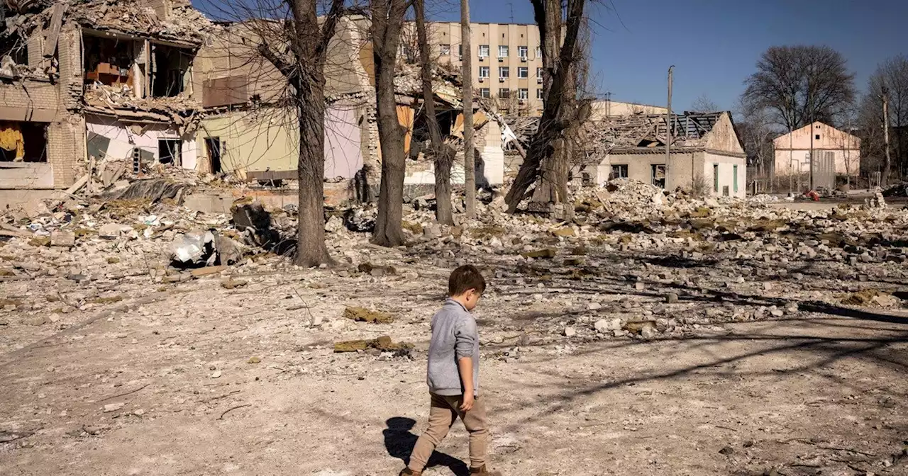 En Ucrania, más de la mitad de los niños ya no vive en sus hogares