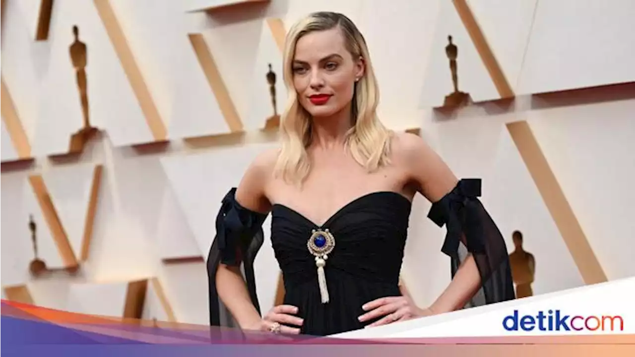 Bintangi Film Barbie, Margot Robbie Punya Harta Rp 371 Miliar