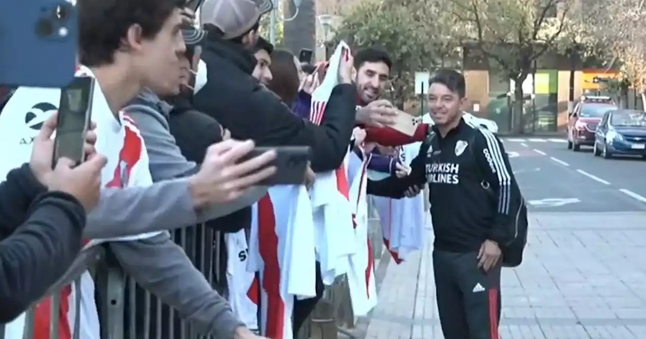 Video: el mimo de River con los hinchas en Chile