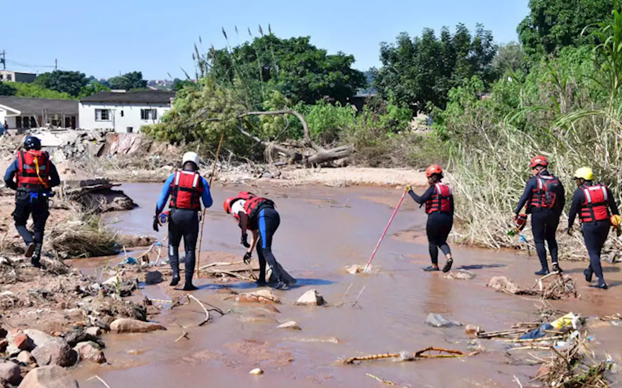 KZN search & rescue teams vow to continue trying to locate missing flood victims