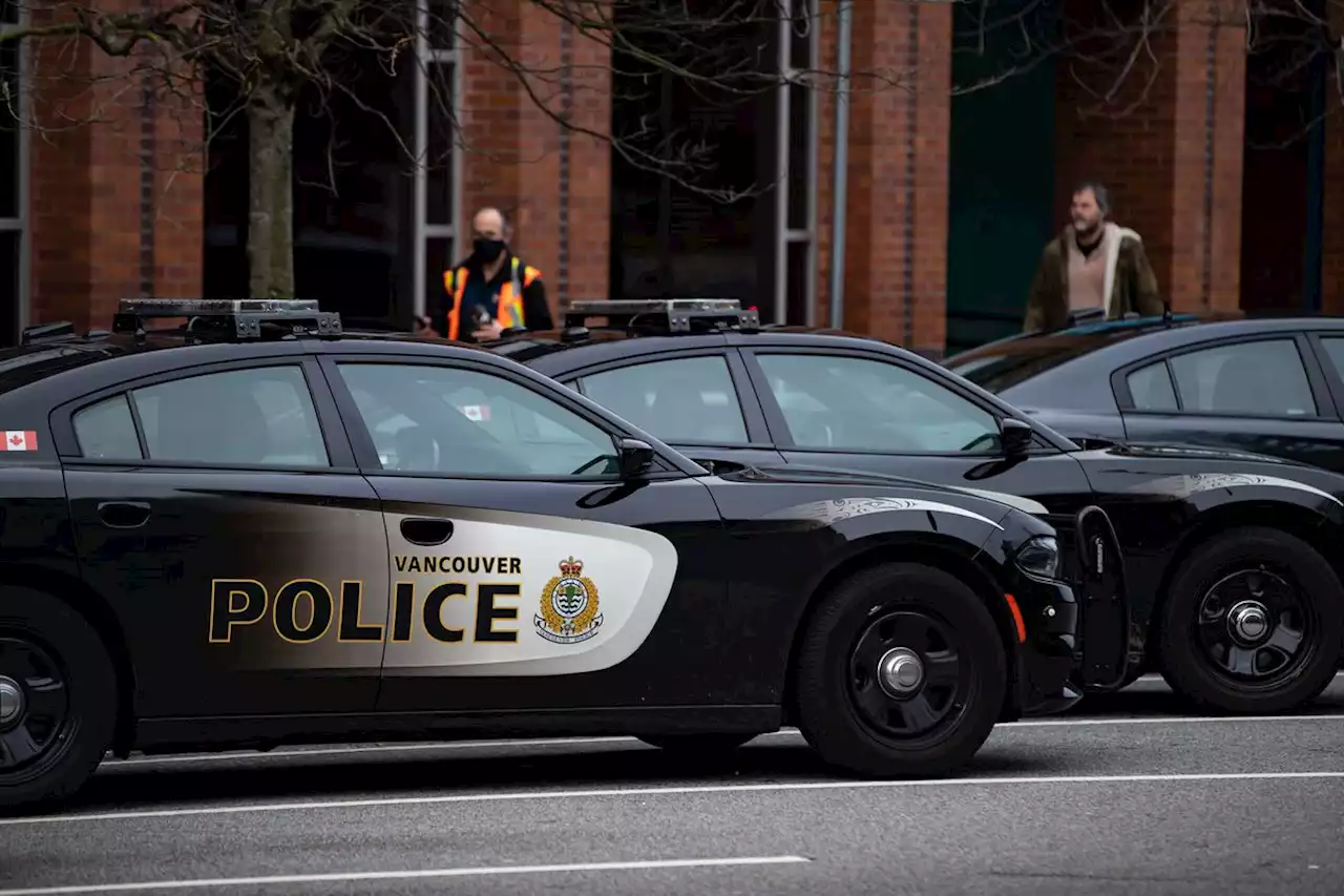 Police-involved shooting in Vancouver leaves one man dead, officer injured