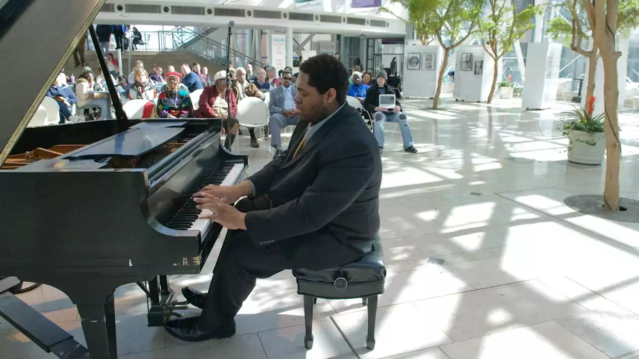 'Phenomenally talented': Oberlin grad Herman Whitfield III remembered as genius pianist