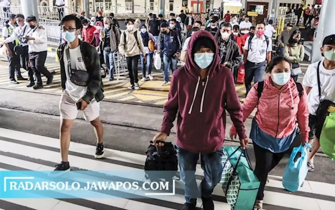 3 Ribu Pemudik Turun di Stasiun Balapan