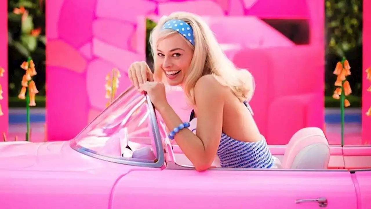 Margot Robbie Berperan Jadi Barbie, Potretnya Jadi Sorotan