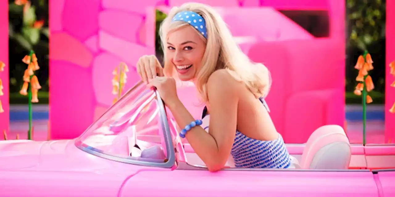 Margot Robbie è Barbie nella prima foto ufficiale del film