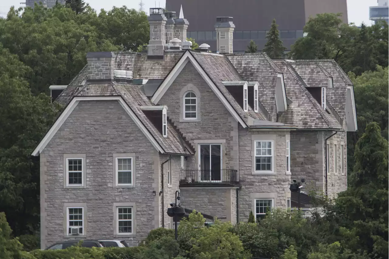 FIRST READING: Ottawa mulls plans for a new (and very expensive) prime ministerial residence