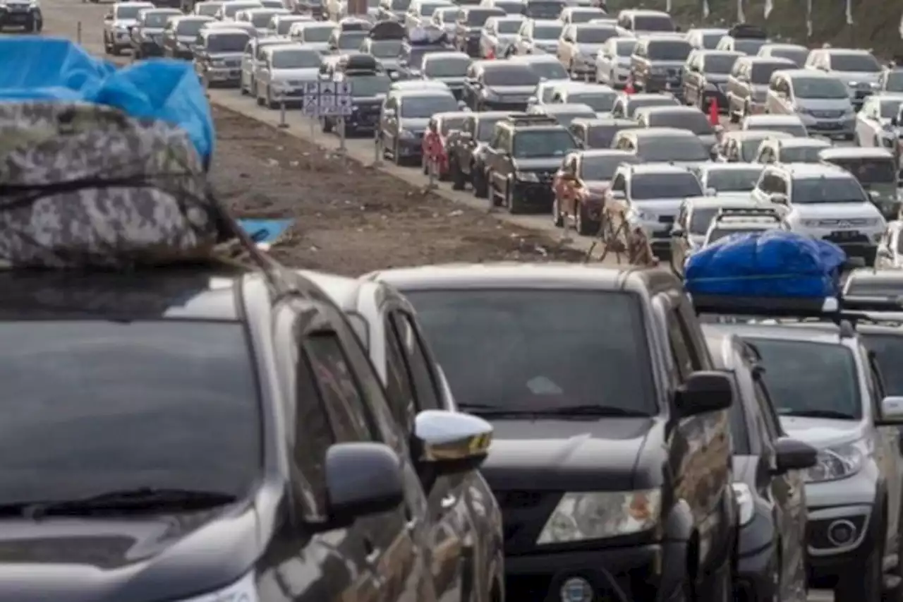 Puncak Arus Mudik Diprediksi Besok, Simak Jadwal Lengkap Pemberlakuan One Way dan Ganjil Genap - Pikiran-Rakyat.com