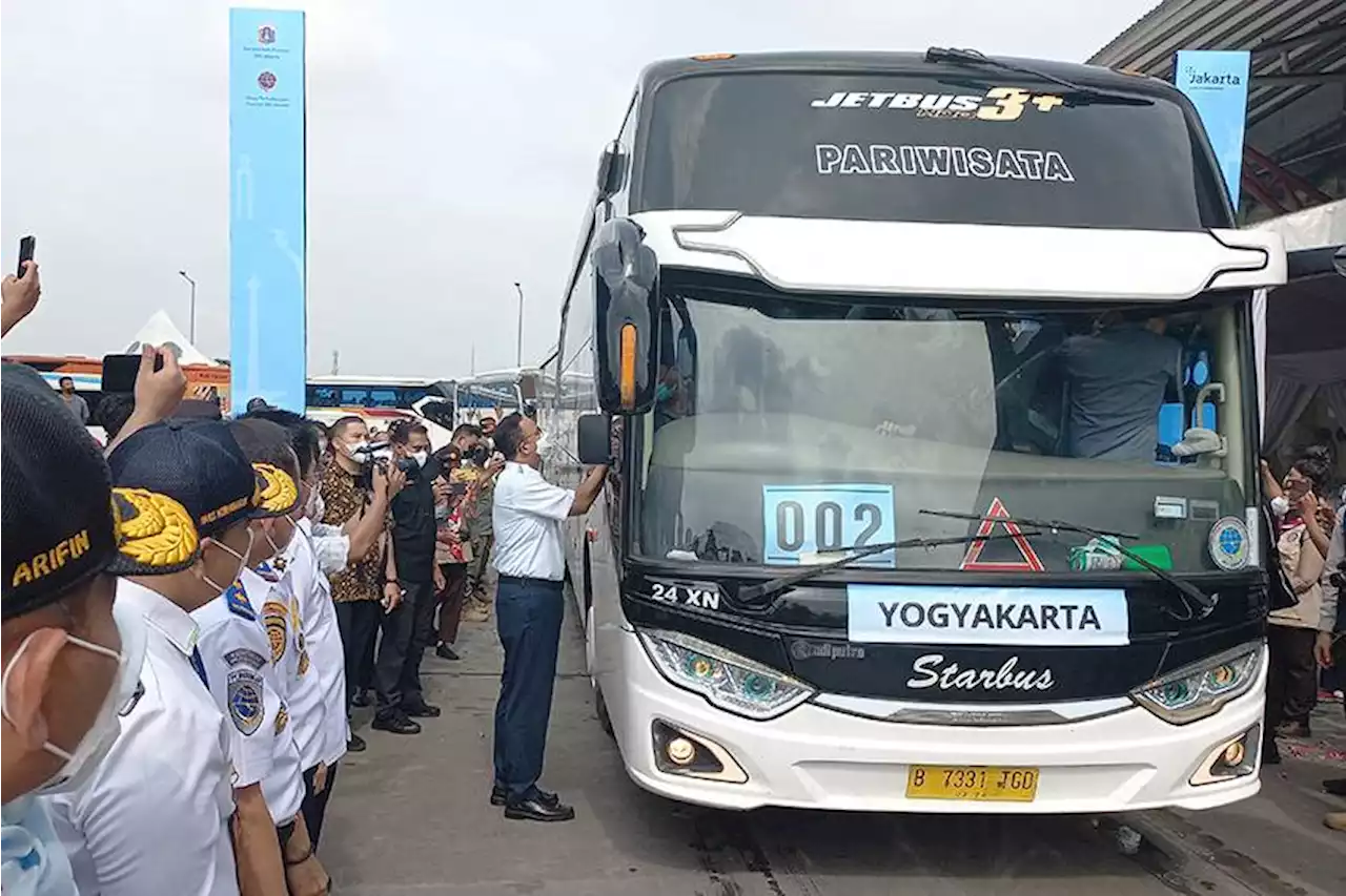 PSI Asal Tuduh, PAN Sebut Anies Bagikan Medical Kit saat Mudik Gratis Bukan Kaos