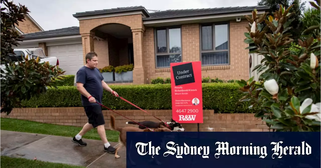 Apartment price falls signal end to Sydney’s pandemic property boom