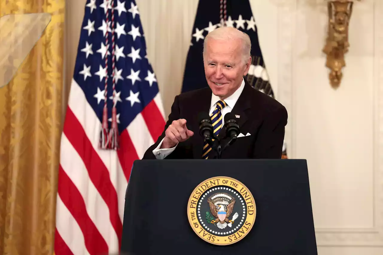 Biden seeks to send proceeds from Russian oligarchs’ confiscated assets to Ukraine