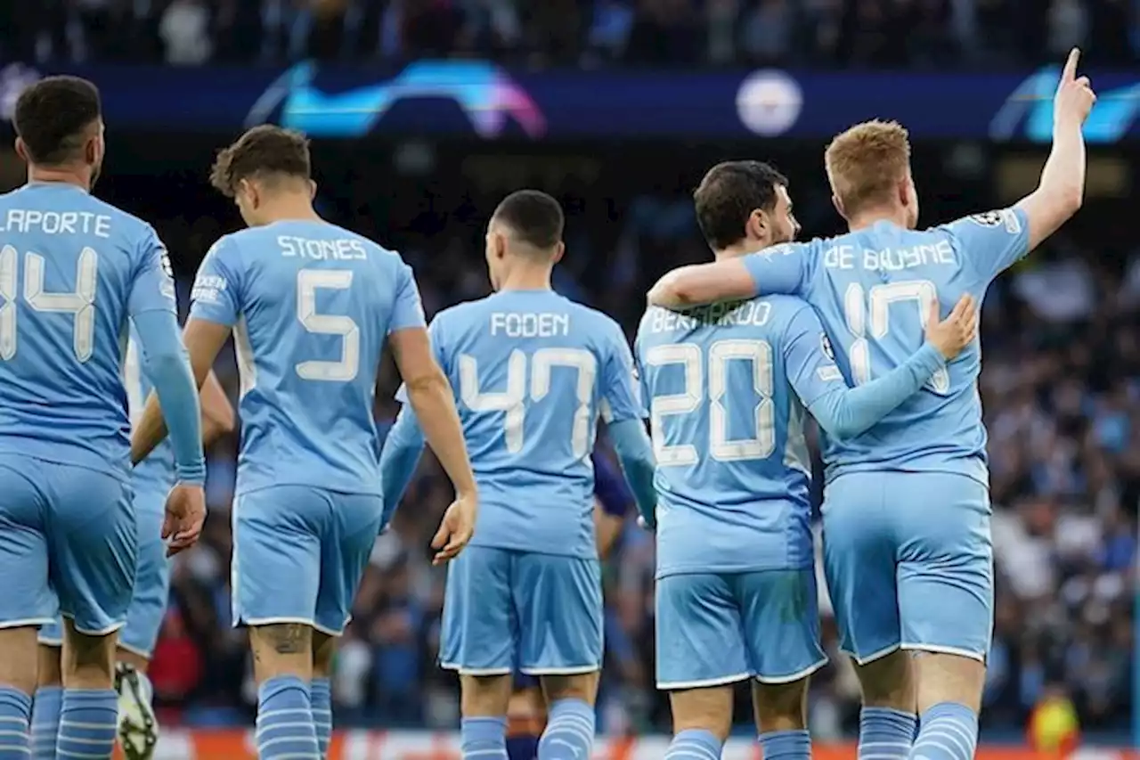 Manchester City Dijagokan Bakal Ungguli Liverpool dalam Perebutan Gelar Juara Premier League 2021/2022 - Bola.net