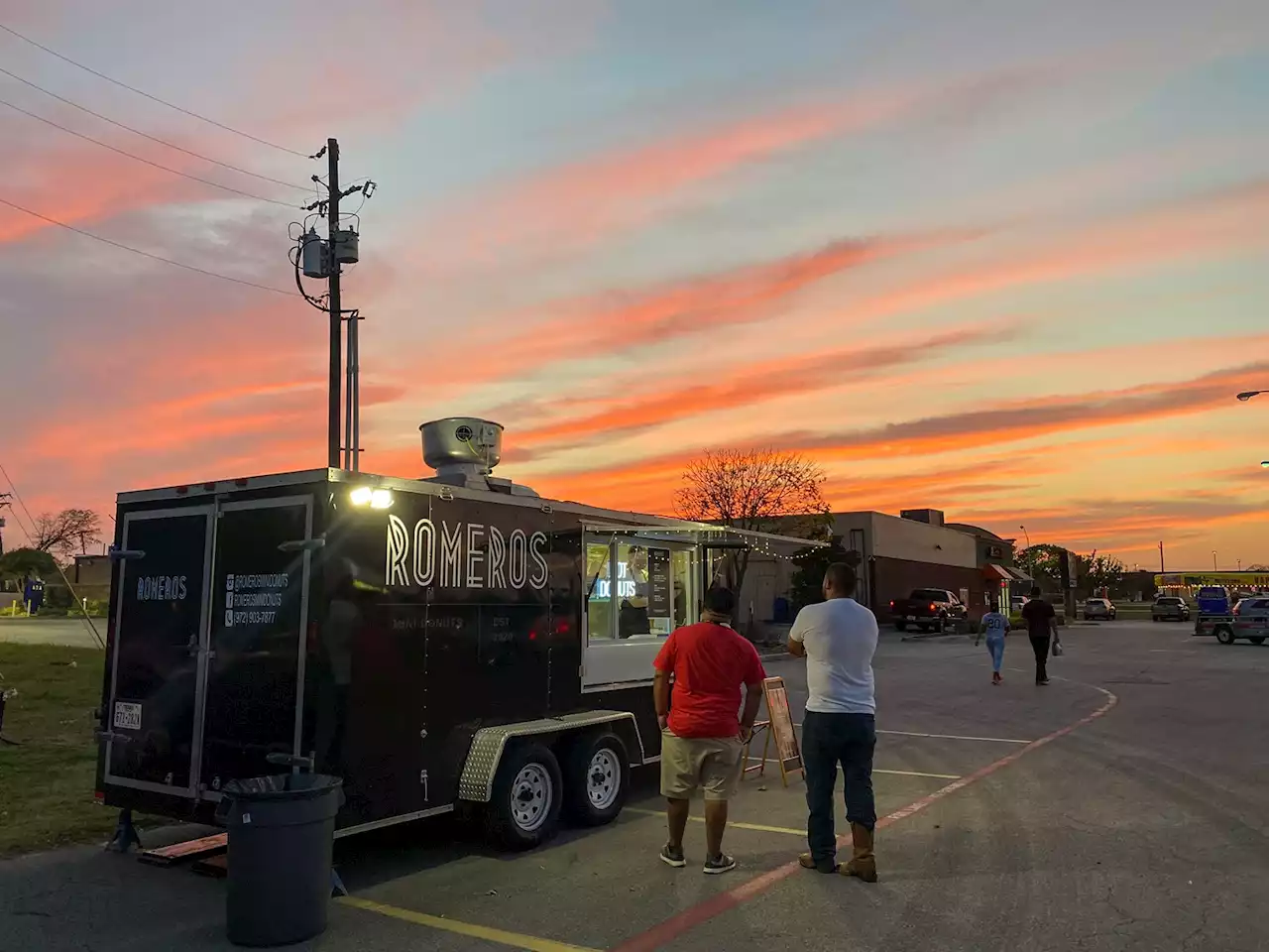 Dallas City Council Greenlights Food Trailers